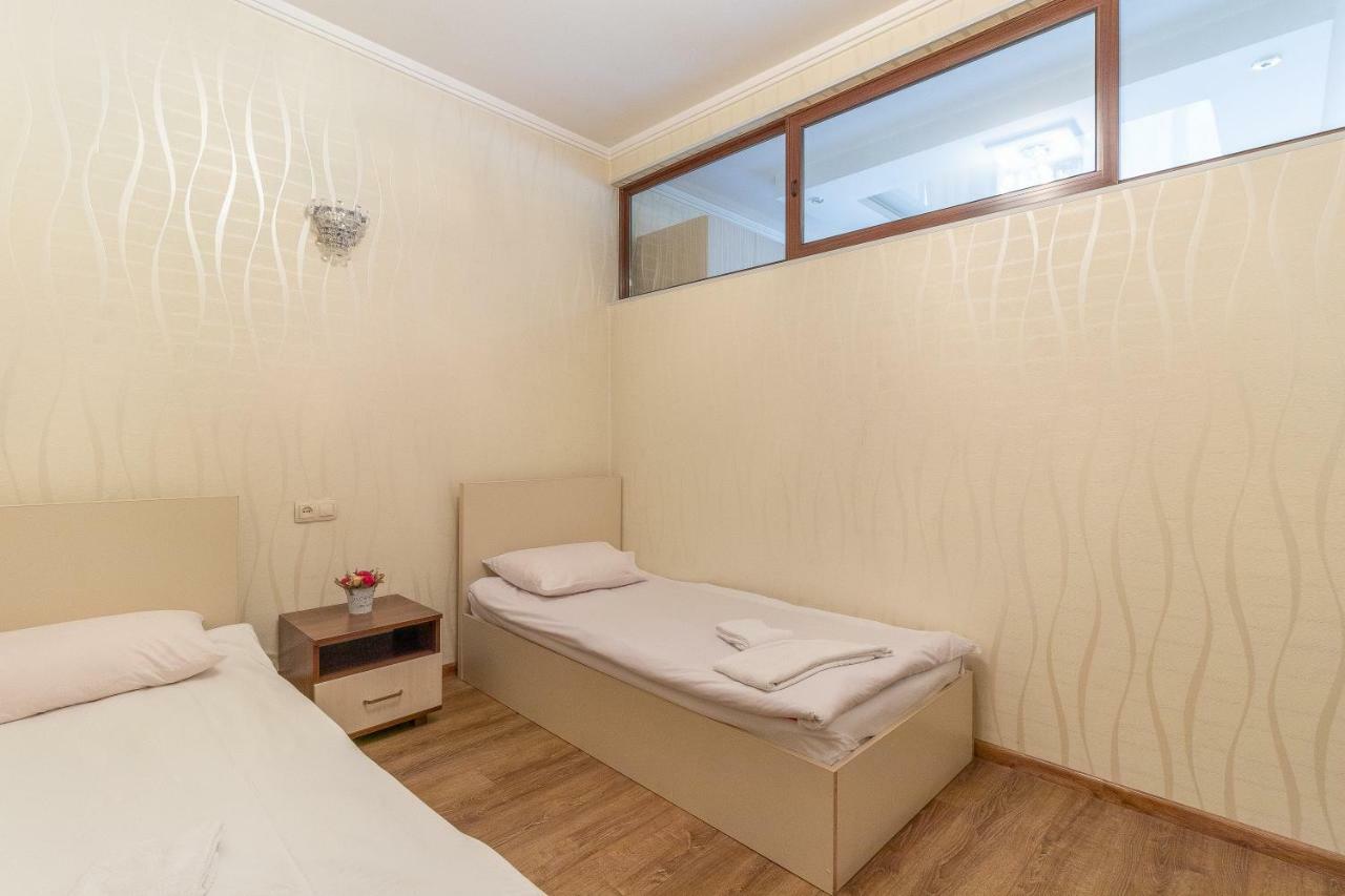 Stay Inn Apartments On 33 Sayat-Nova Avenue Ереван Экстерьер фото