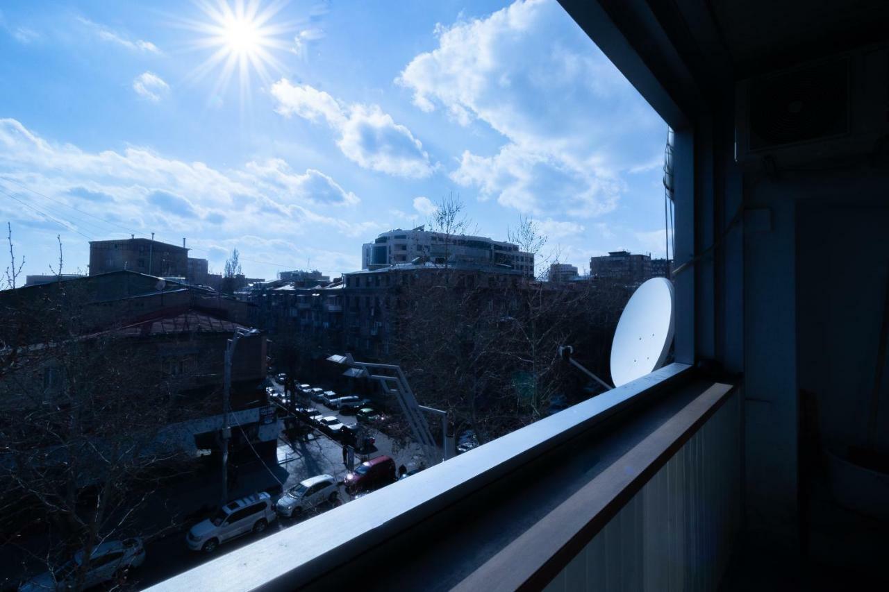 Stay Inn Apartments On 33 Sayat-Nova Avenue Ереван Экстерьер фото
