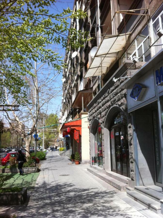 Stay Inn Apartments On 33 Sayat-Nova Avenue Ереван Экстерьер фото